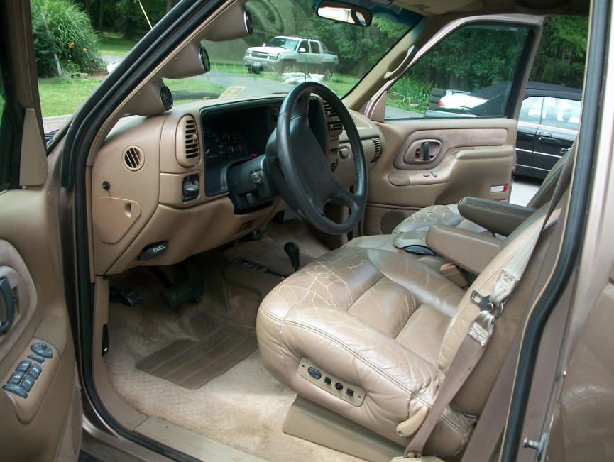 1996 Chevrolet Suburban K2500 7.4