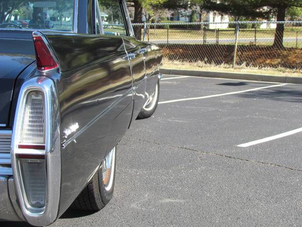1964 Cadillac Sedan Deville