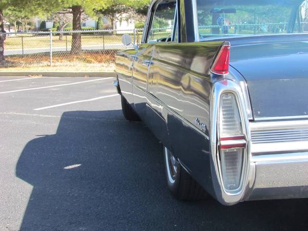 1964 Cadillac Sedan Deville