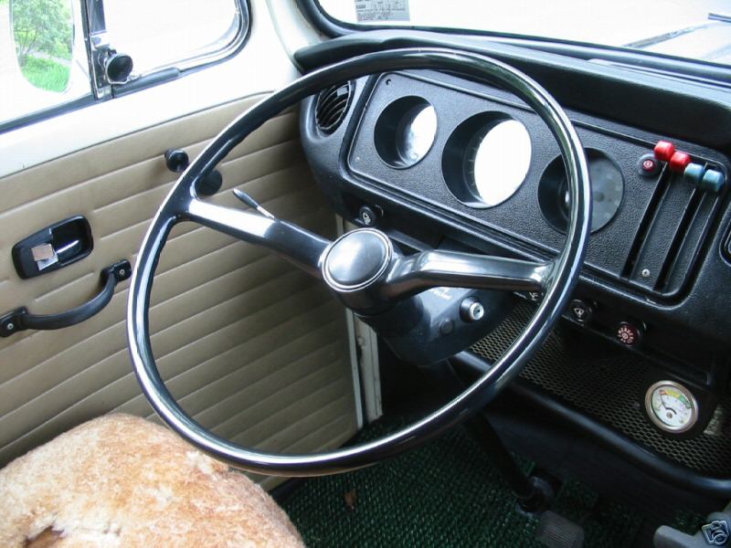 1970 VW Westfalia Camper