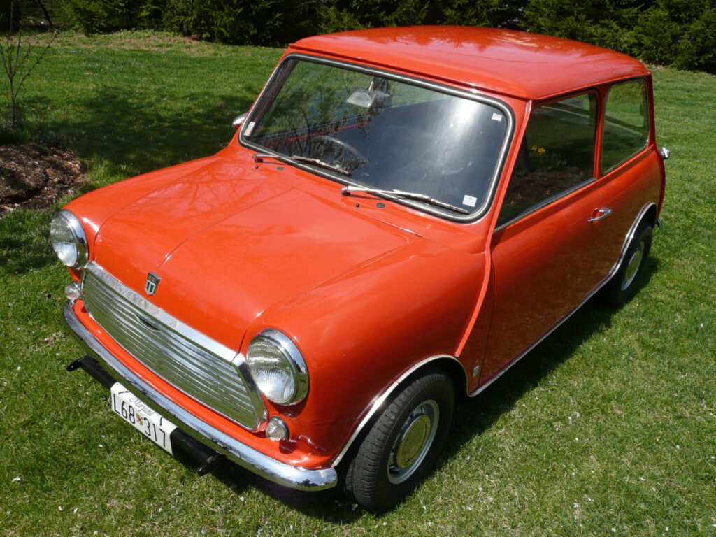 1973 Mini 1000 Deluxe