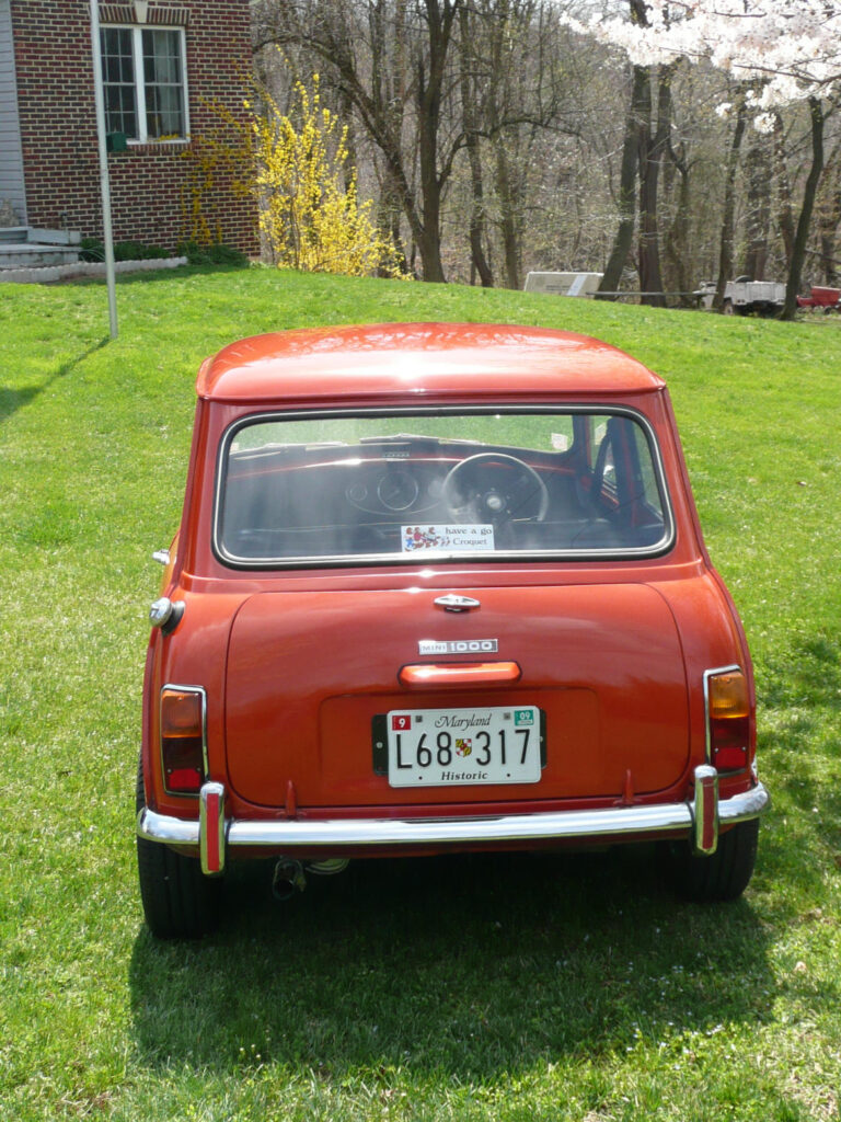 1973 Mini 1000 Deluxe