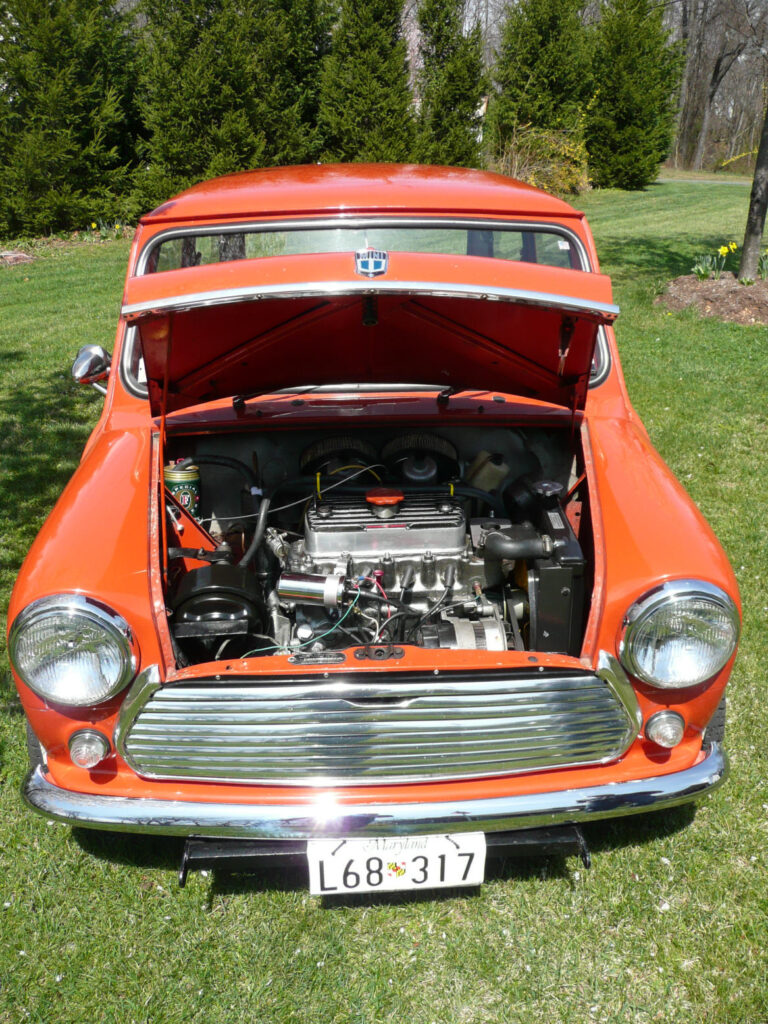 1973 Mini 1000 Deluxe