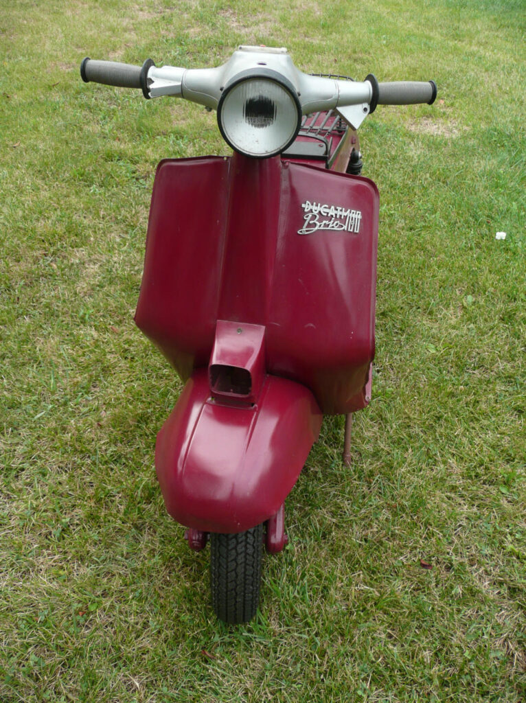 1961 and 1963 Ducati Brio 100s